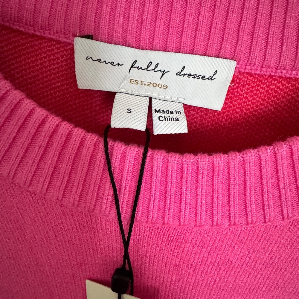 NEVER FULLY DRESSED color block pink and red Copenhagen sweater - Picture 3 of 4